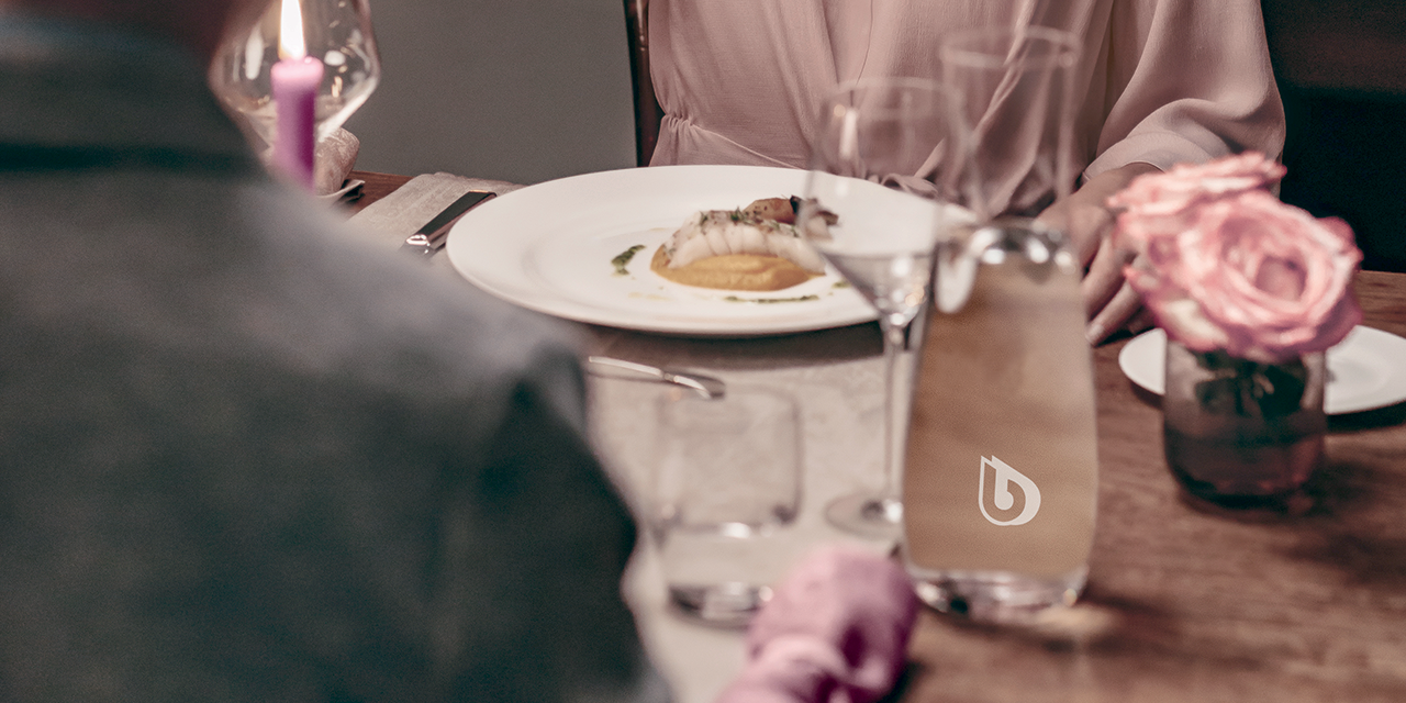 lahve karafy sklenice