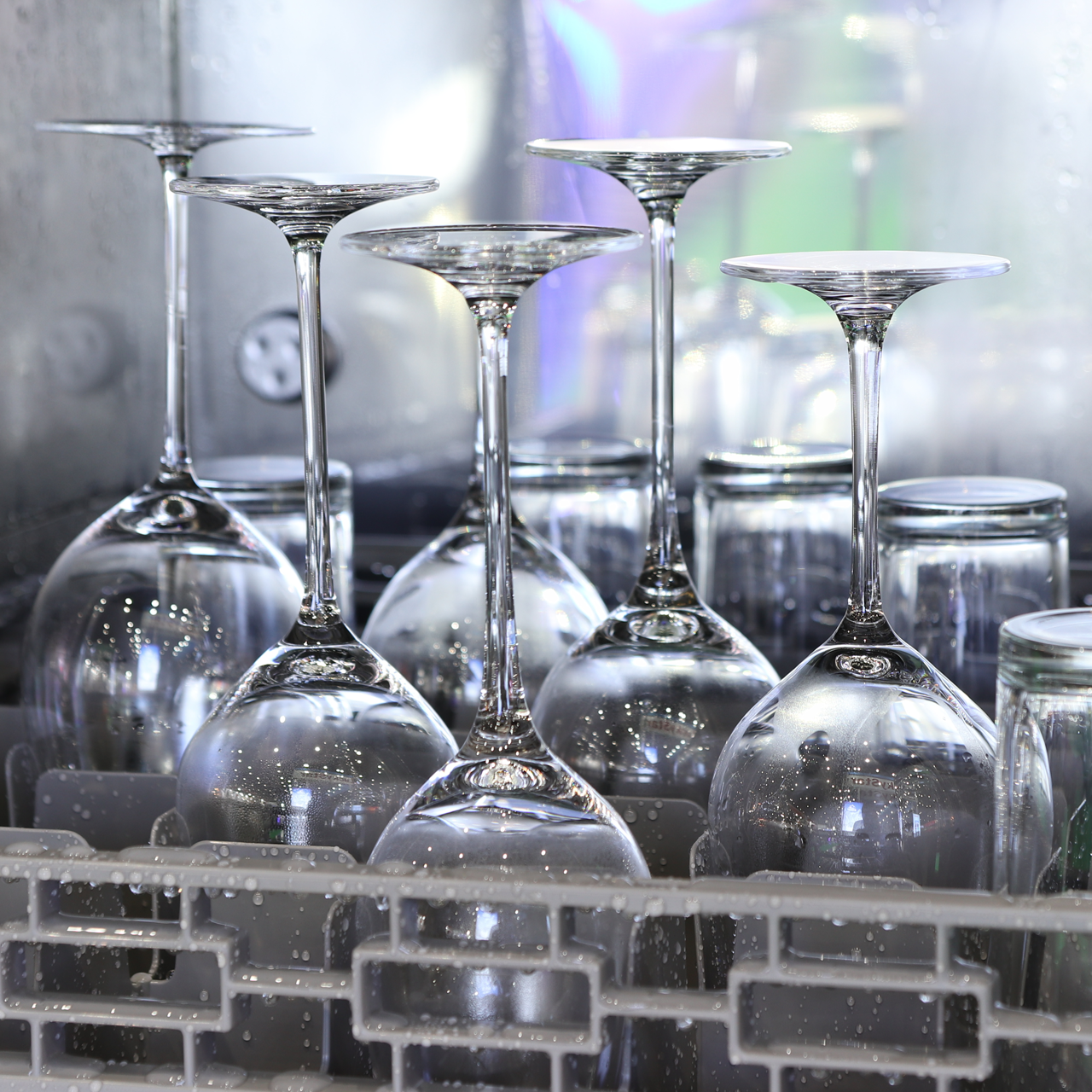 vinglas i opvaskemaskine