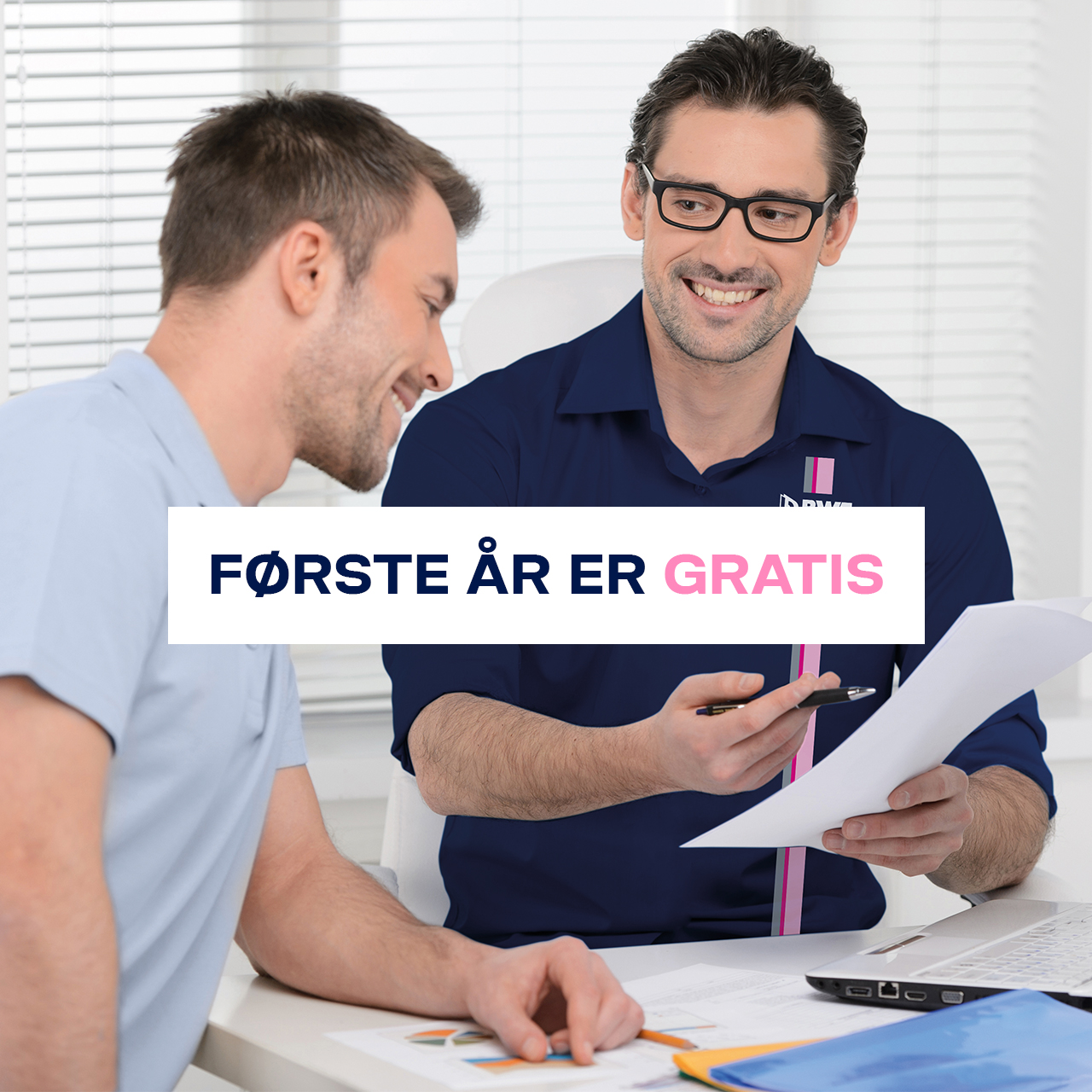 2 mænd snakker om serviceaftaler fra BWT