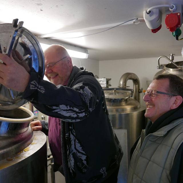 Borren-bryghus-brygger-med-bwt-bestmax-filter