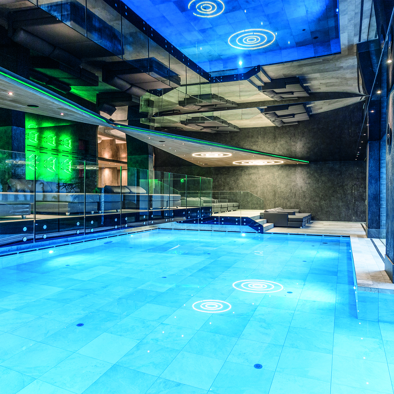 Commercial Pool Cleaners - Aquabot