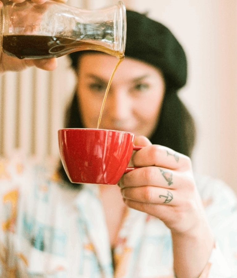 Nicole Battefeld - Barista