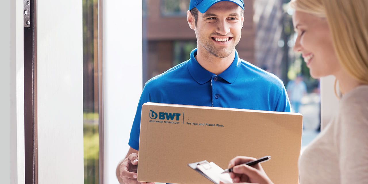 Lieferung und Versandkosten