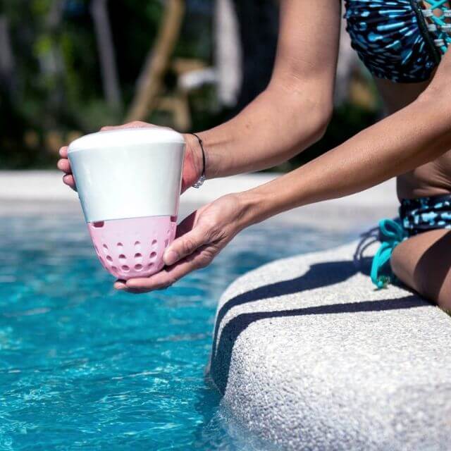 BWT medence tisztítás