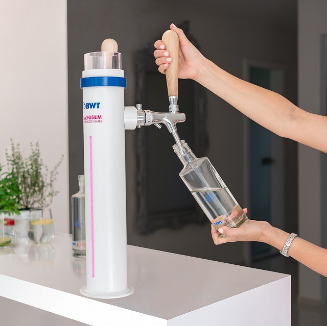 pult alatti vízadagoló