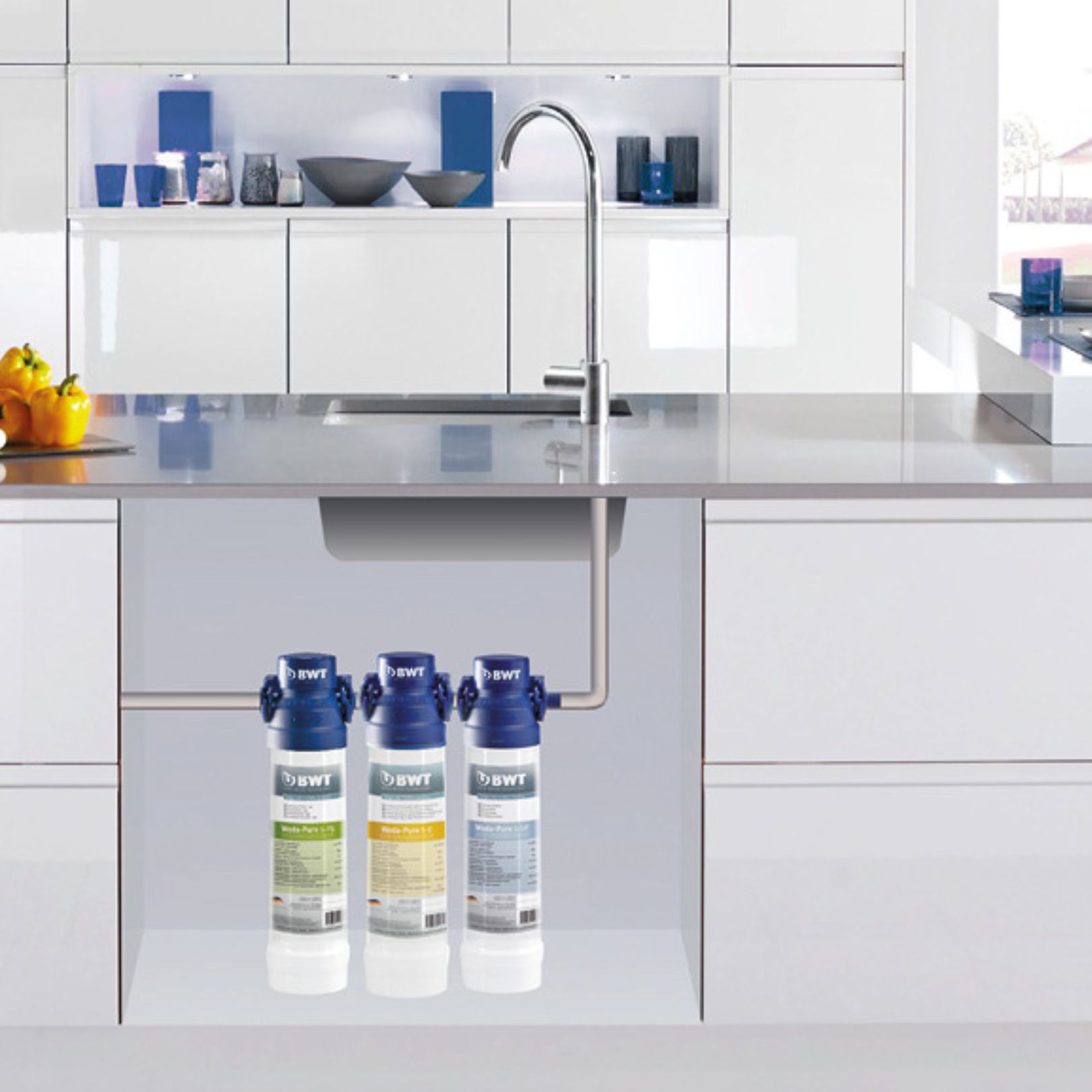 BWT Woda-Pure víztiszító család konyhapult alá beépítve