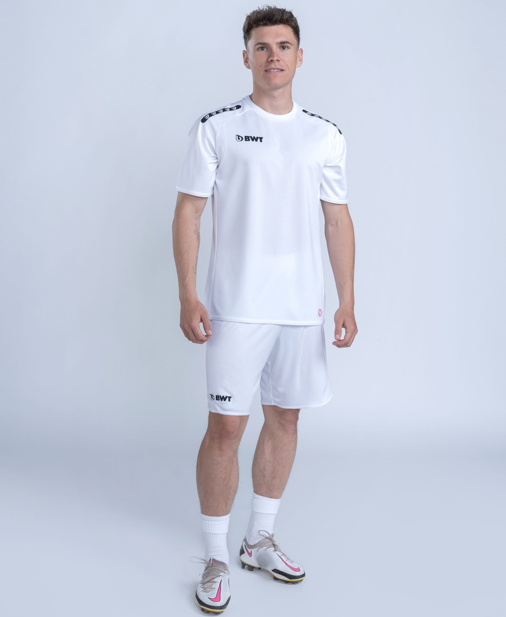 short training pants white