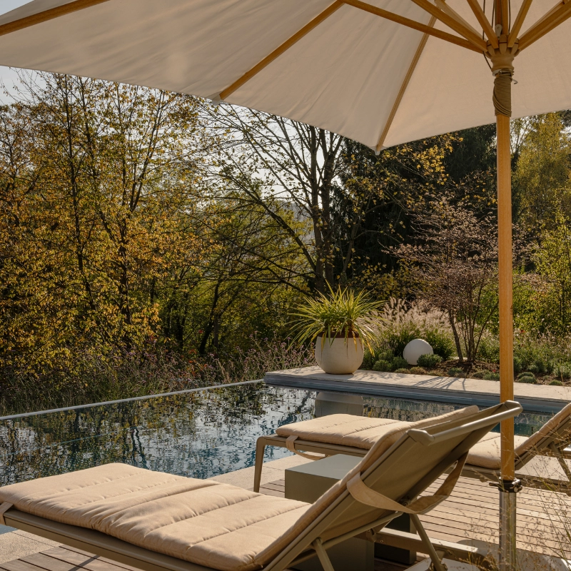 Slider-mobil_pool-spring