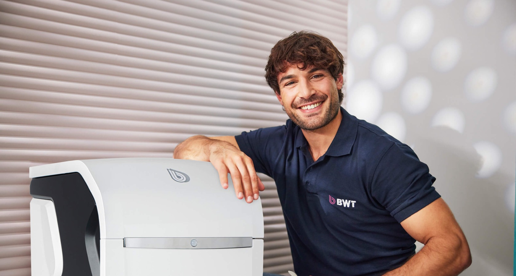 BWT installer with a Perla softener