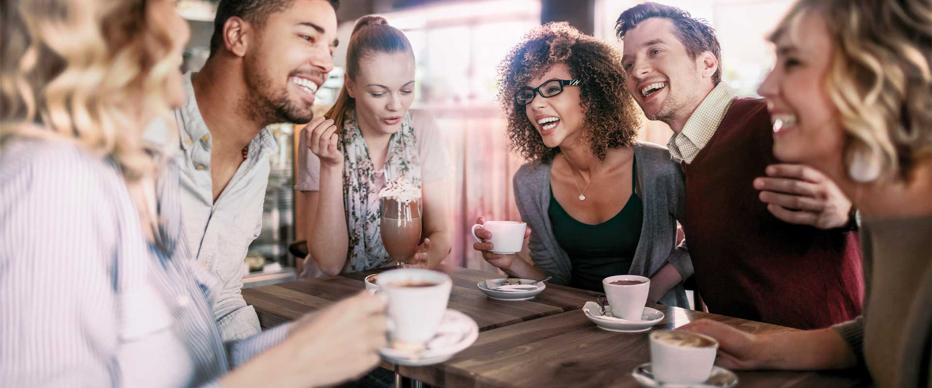 cafe-kaffe-mennesker