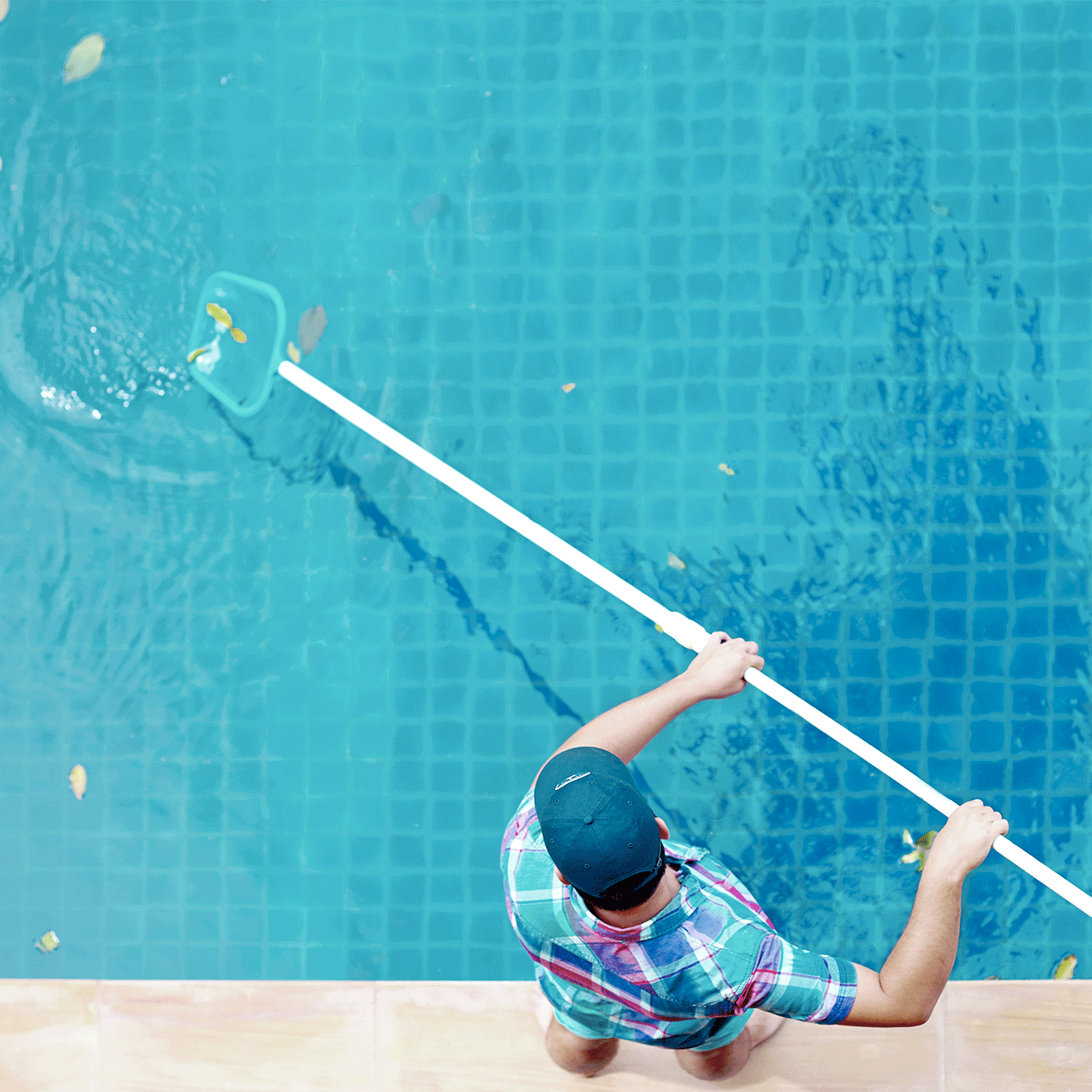 Sådan vedligeholder du din pool året rundt