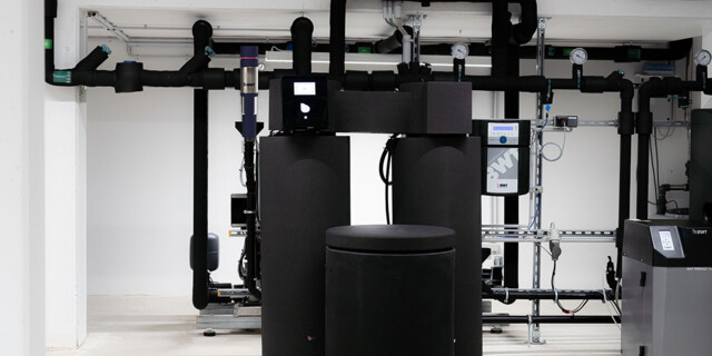 A modern industrial water treatment unit featuring advanced filtration and monitoring technology.
